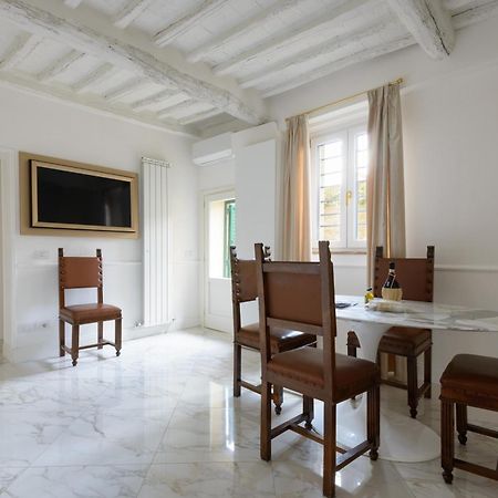 Domus Nannini Spa - L' Arco Di Matteotti Siena Luaran gambar