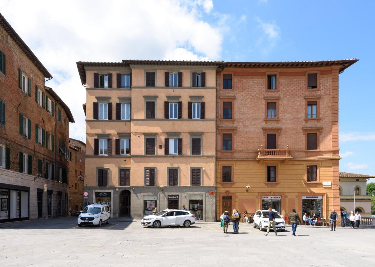 Domus Nannini Spa - L' Arco Di Matteotti Siena Luaran gambar