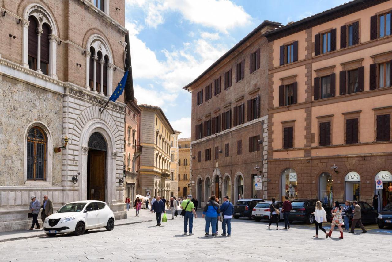 Domus Nannini Spa - L' Arco Di Matteotti Siena Luaran gambar