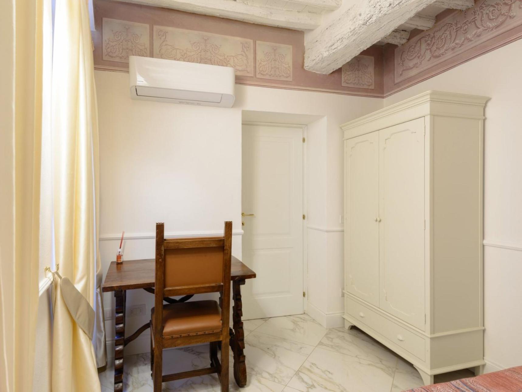 Domus Nannini Spa - L' Arco Di Matteotti Siena Luaran gambar