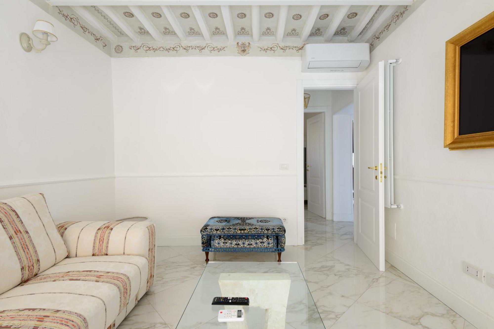 Domus Nannini Spa - L' Arco Di Matteotti Siena Luaran gambar
