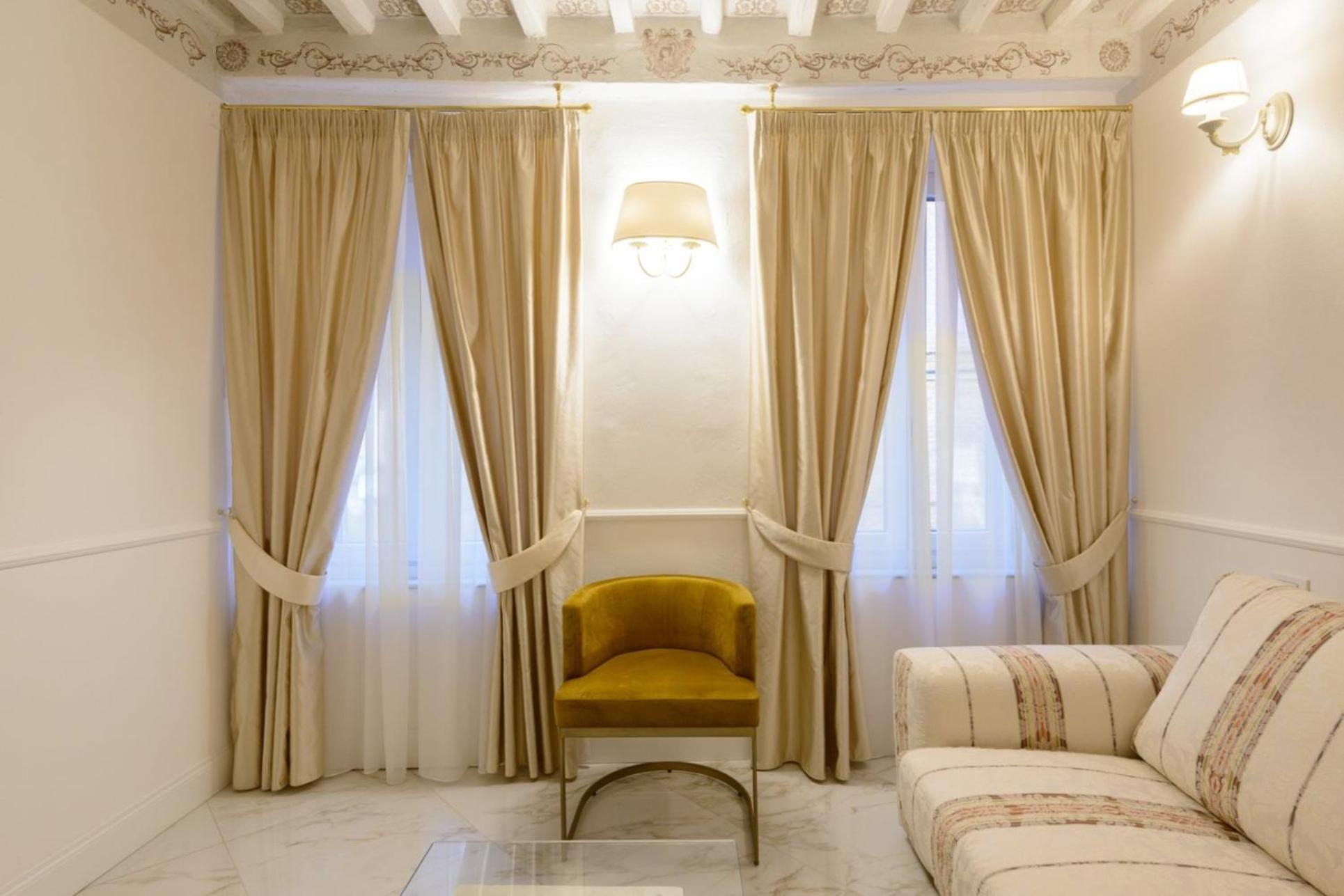 Domus Nannini Spa - L' Arco Di Matteotti Siena Luaran gambar