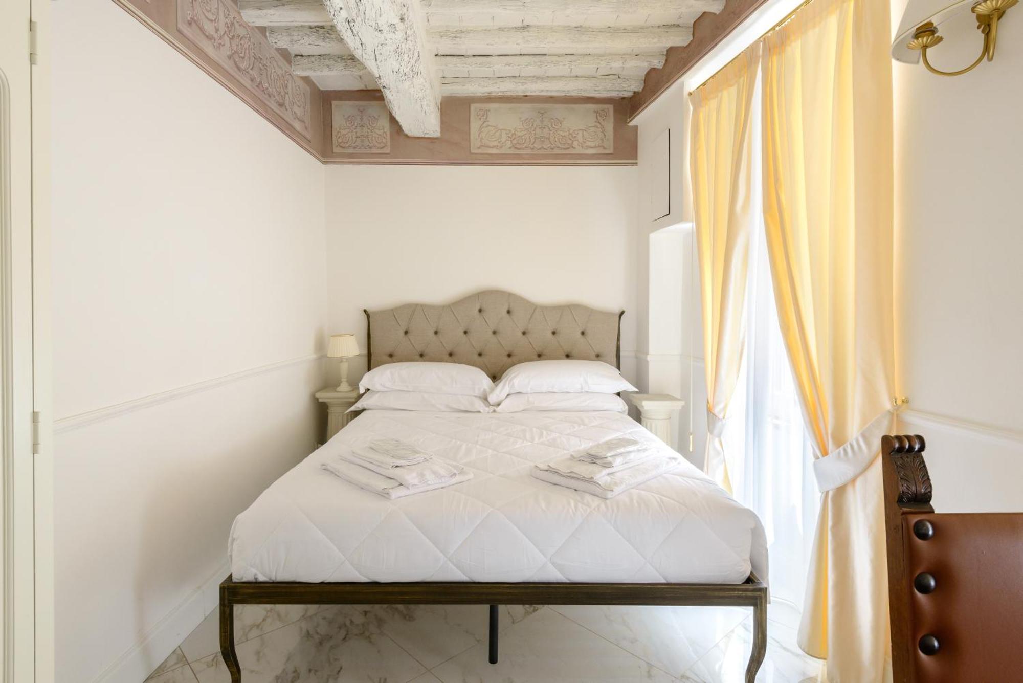 Domus Nannini Spa - L' Arco Di Matteotti Siena Luaran gambar